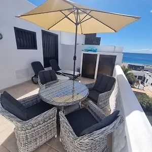  Apartment B16 Caleton Blanco